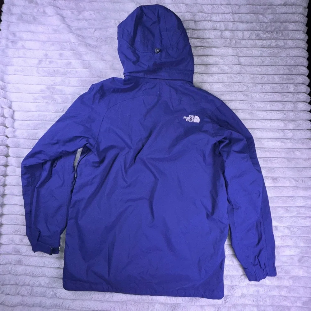 The North Face elevate your